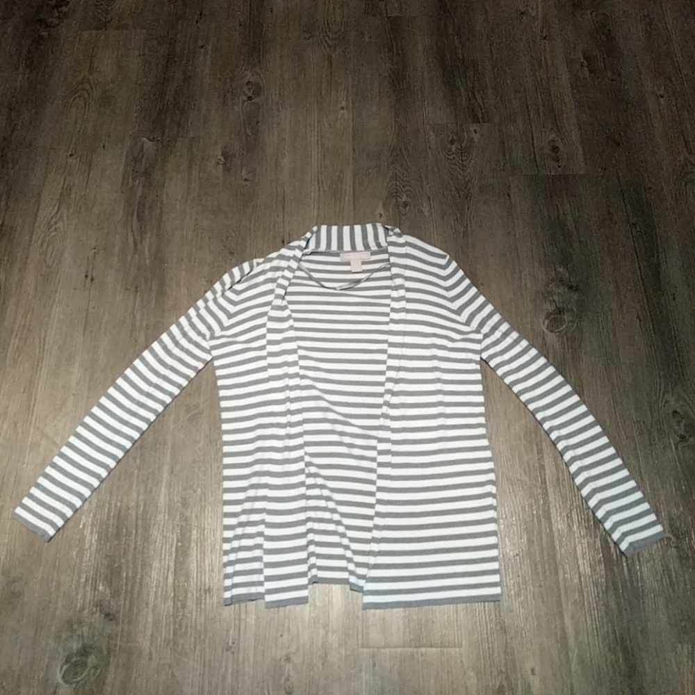 Sweater - Picture 3 of 4